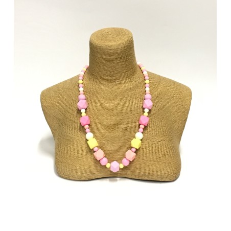 Sensory necklace